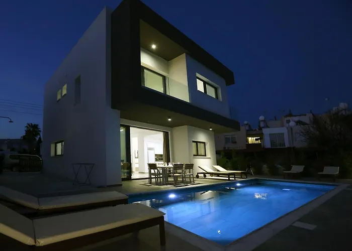 Villa Yria